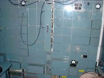 interior view, Type 86 Firelight radar (Photo: Richard Vernon)